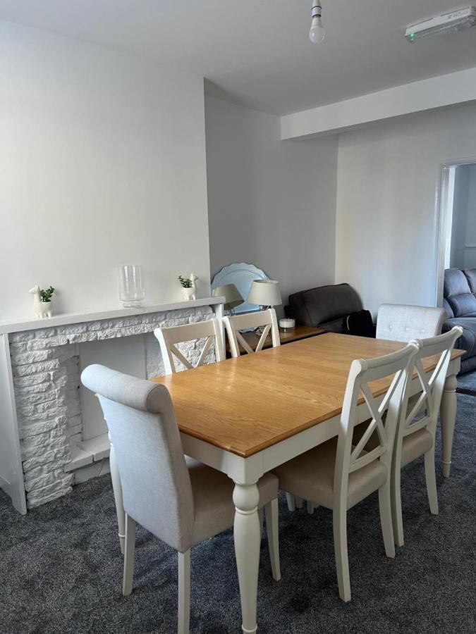 Crown Road Apartment سيتينغبورن المظهر الخارجي الصورة